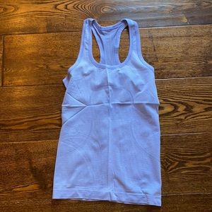 Lululemon tank top